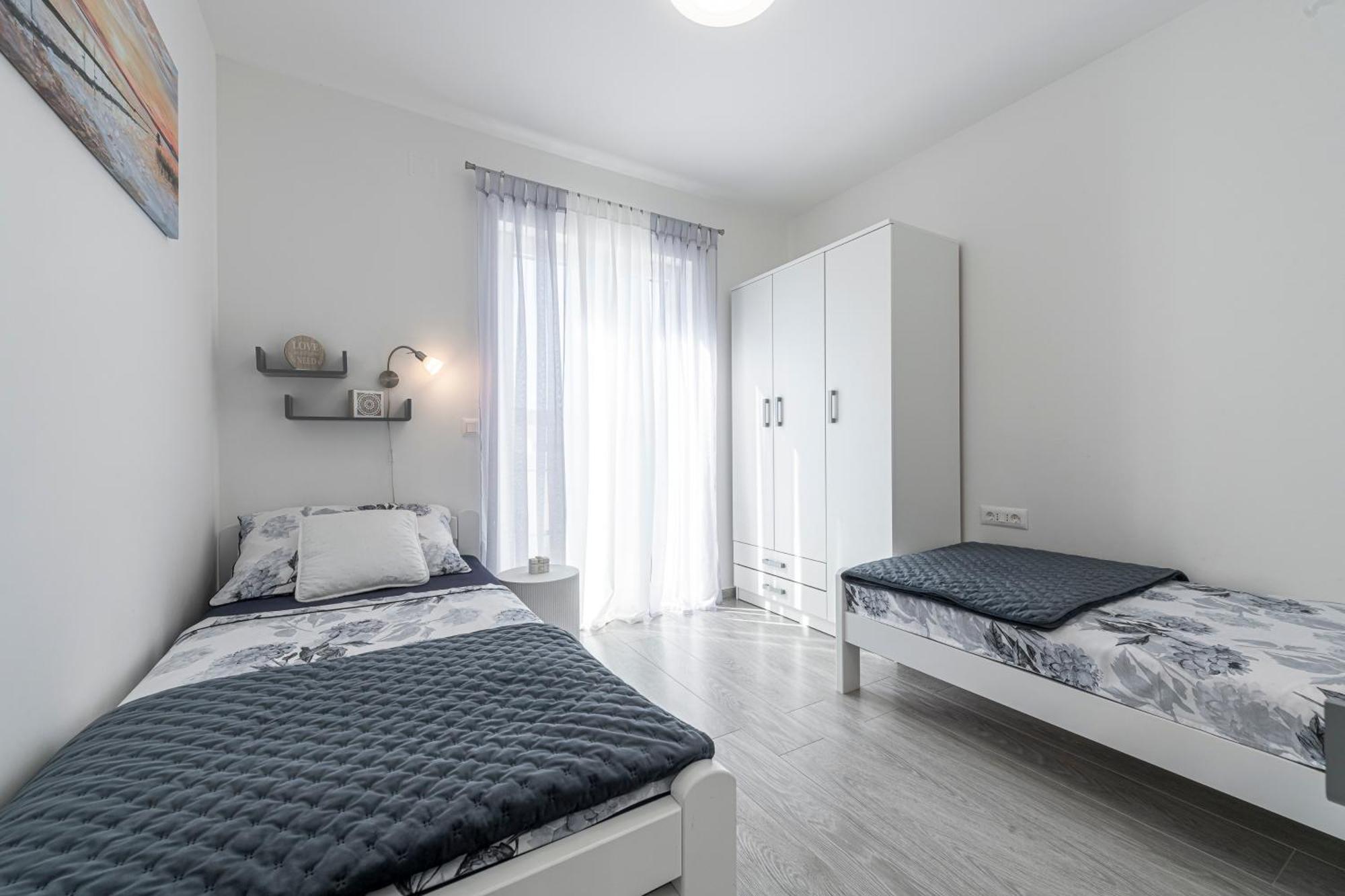 Apartments Kiki Mlini Zewnętrze zdjęcie