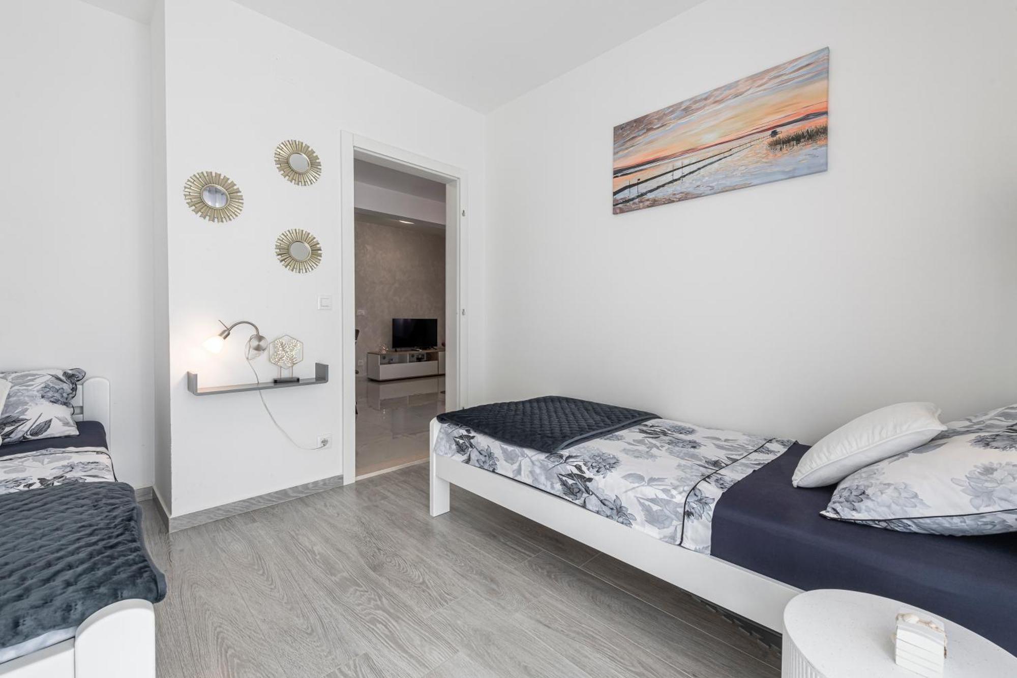 Apartments Kiki Mlini Zewnętrze zdjęcie
